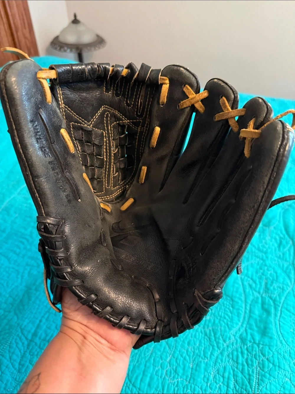 Nike De Edge baseball Glove